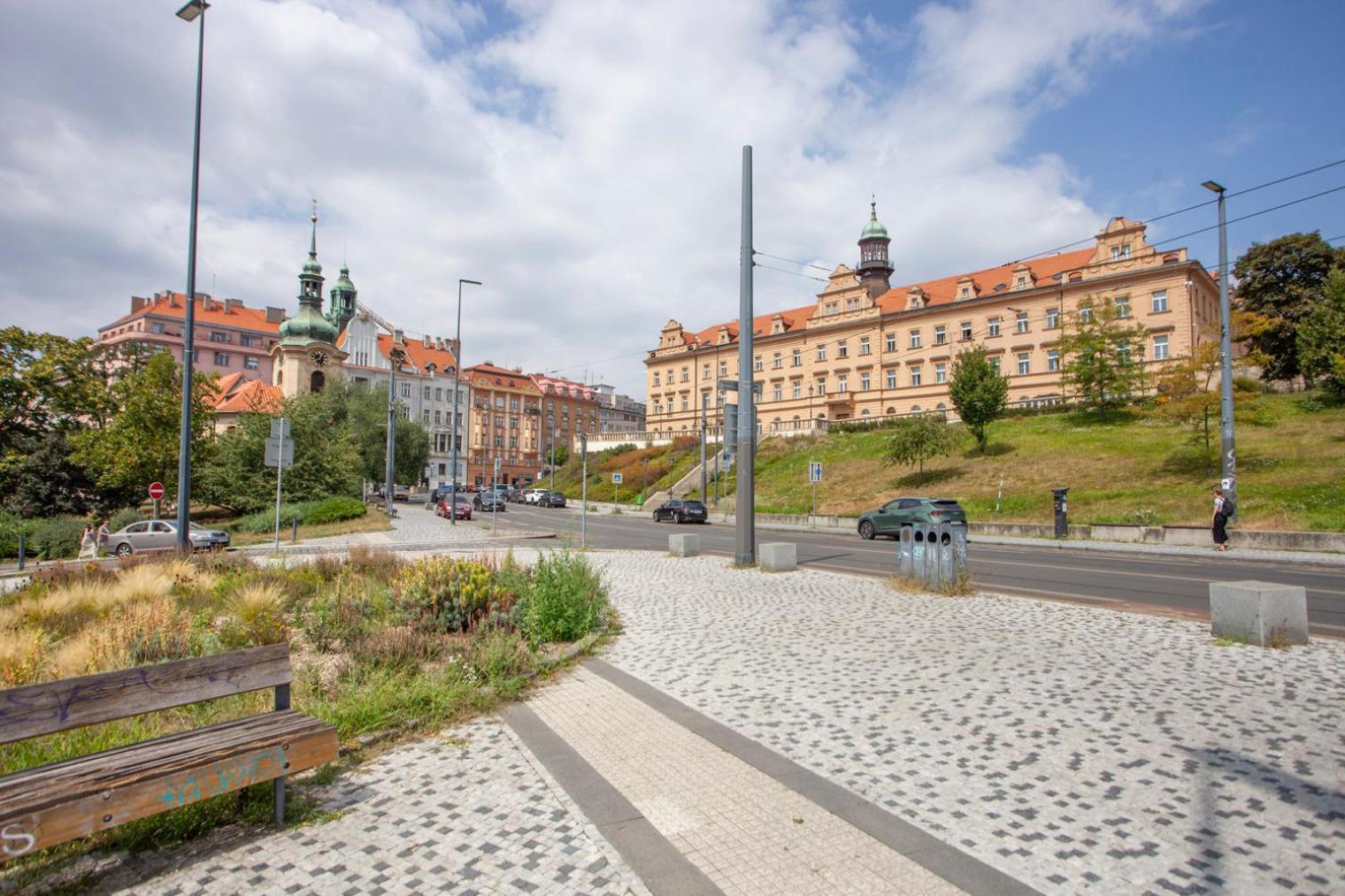 Apartment Blueground Vrsovice Private Terrace Equipped Prg-4 *