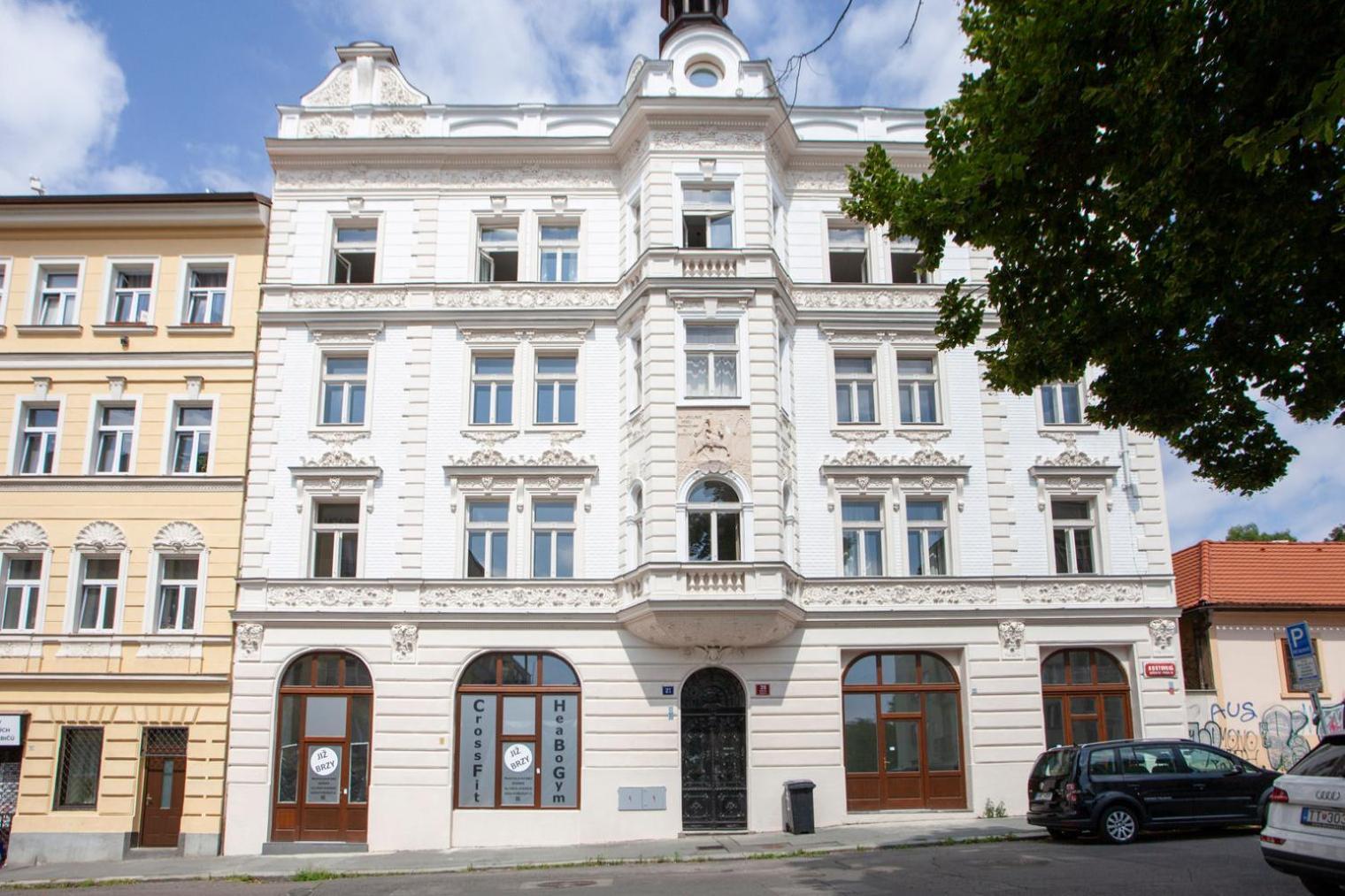 Blueground Vrsovice Private Terrace Equipped Prg-4 Prag